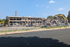 203-PXL_20230829_175719464